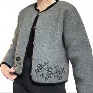 Appleseed's Vintage 100% Wool Gray Floral Embroidered Jacket